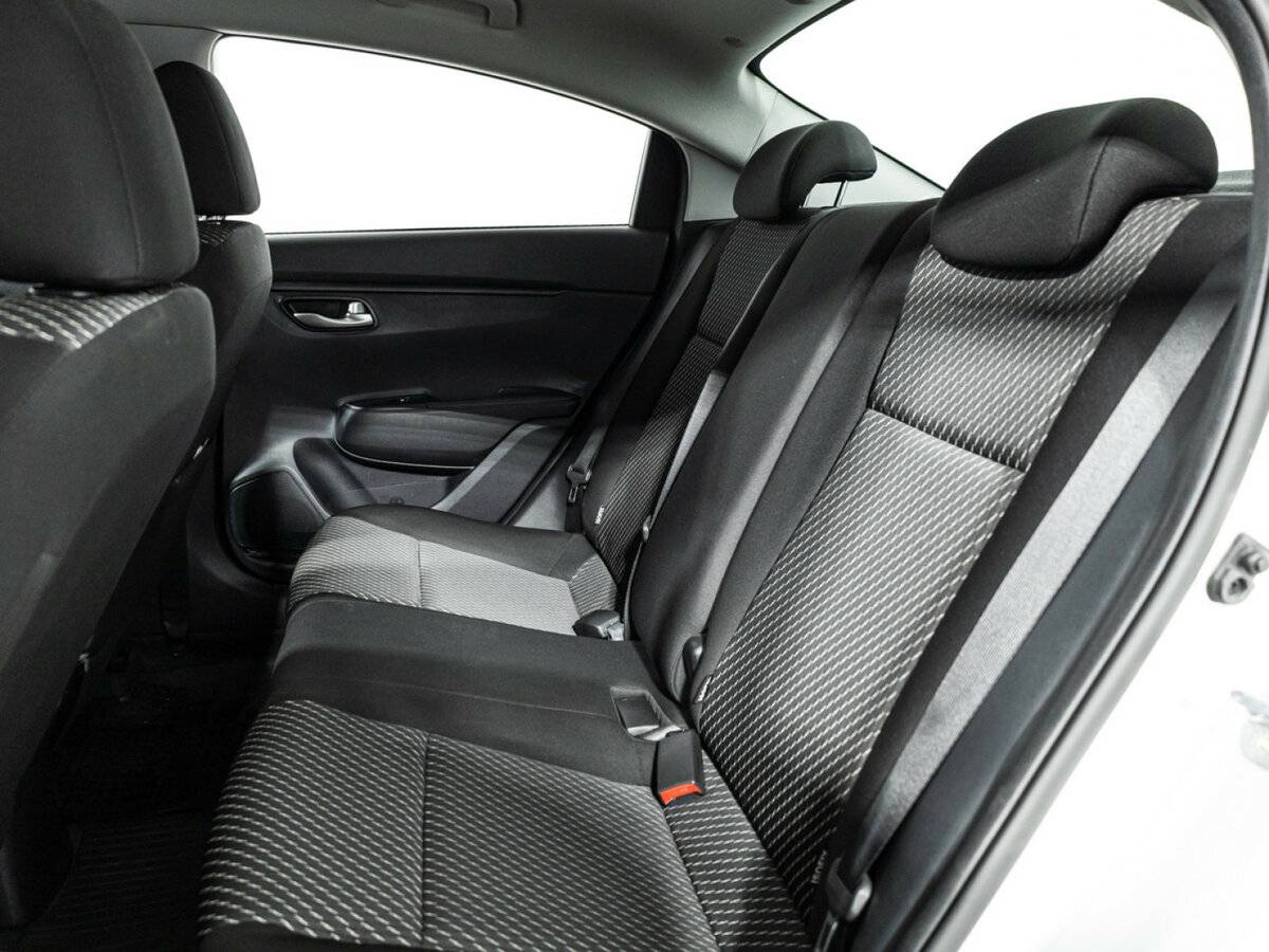 Kia Rio б/у, 2020, Автоматическая. Фото: #9