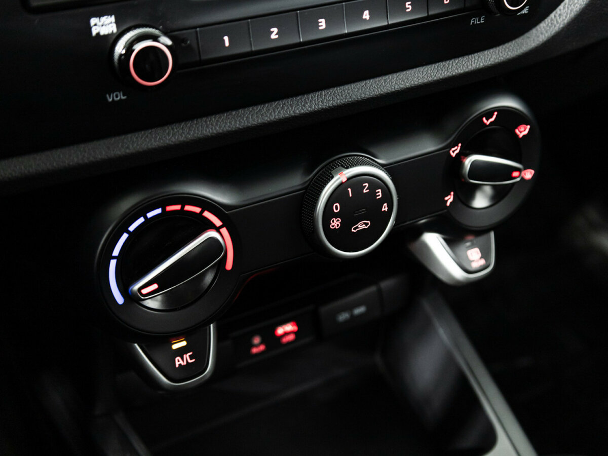 Kia Rio б/у, 2020, Автоматическая. Фото: #14