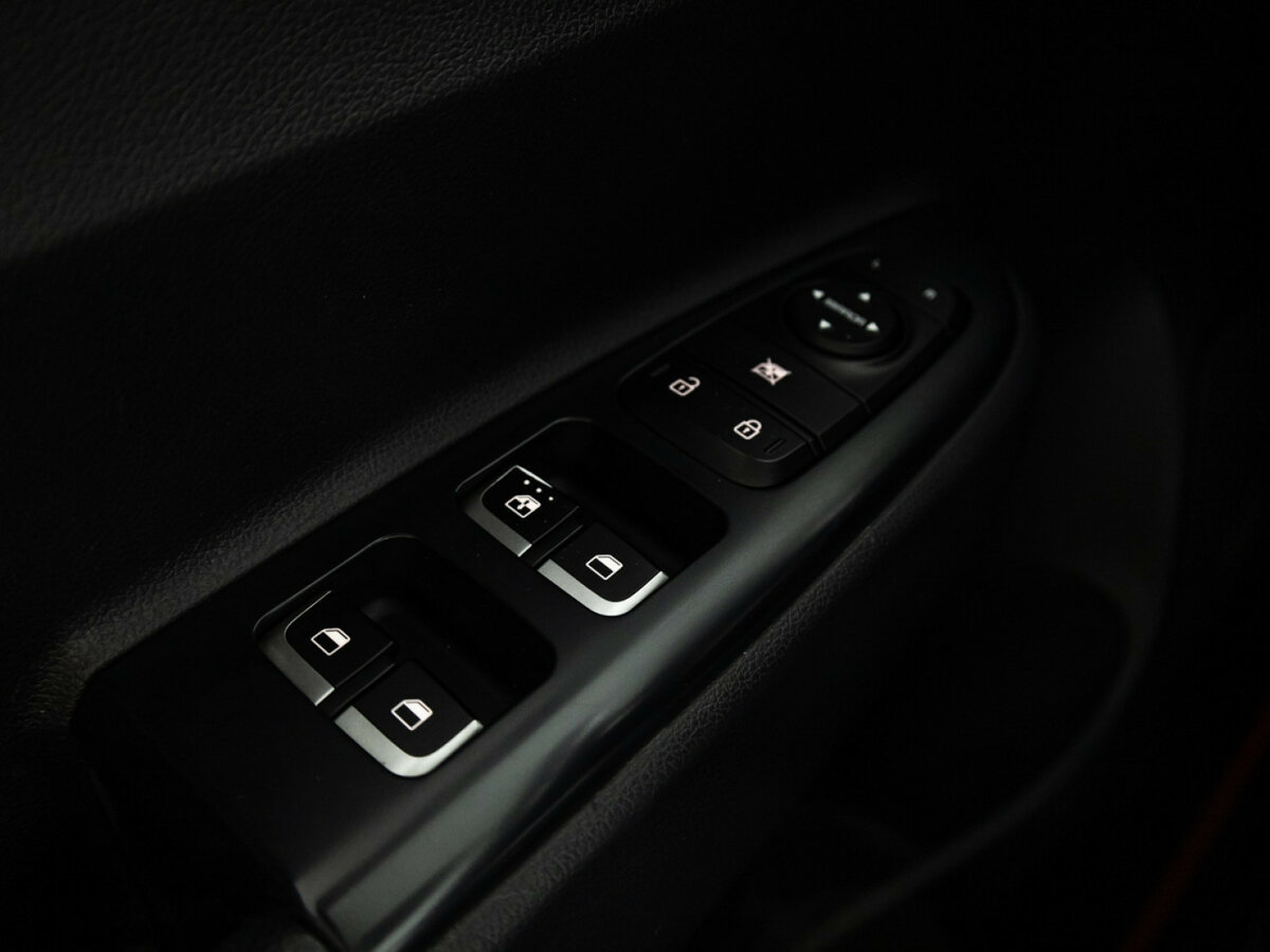 Kia Rio б/у, 2020, Автоматическая. Фото: #17