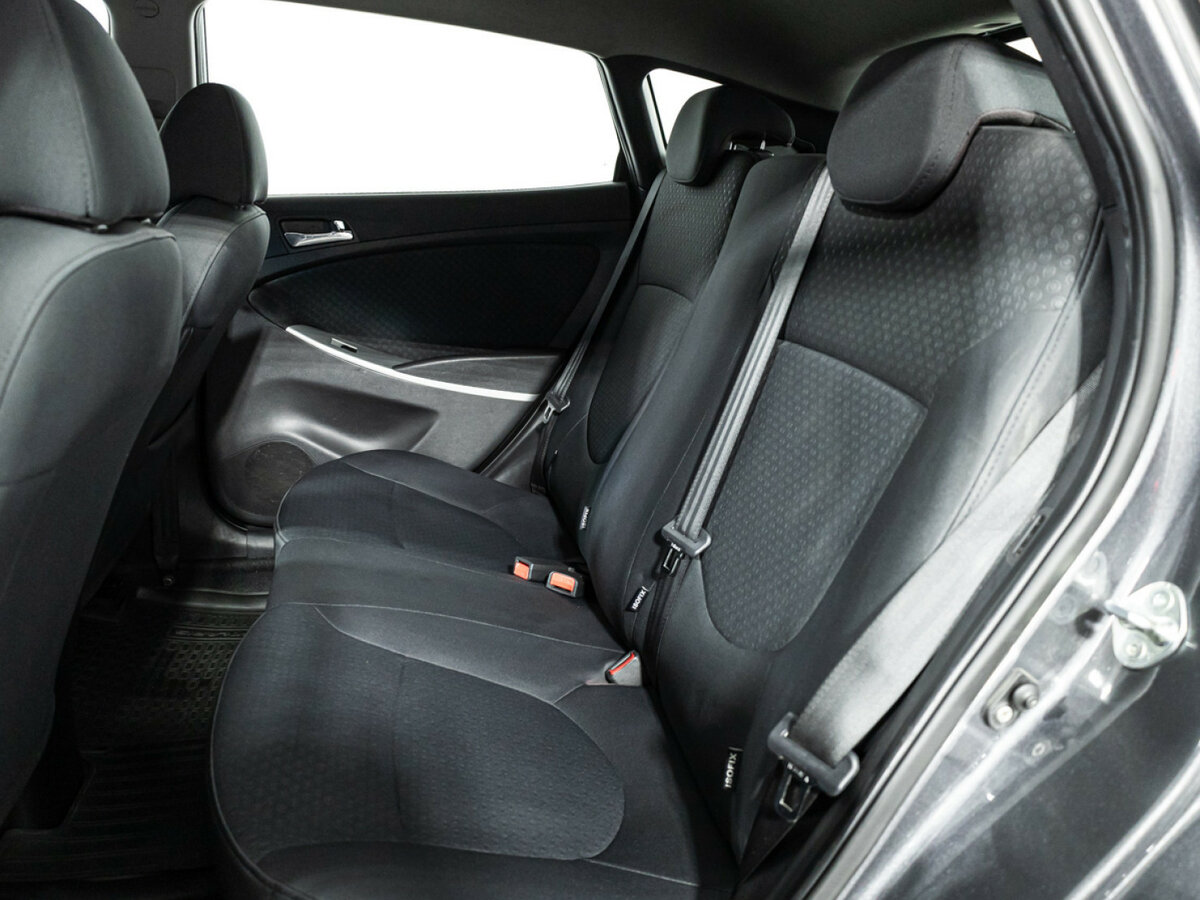 Hyundai Solaris б/у, 2012, Автоматическая. Фото: #9