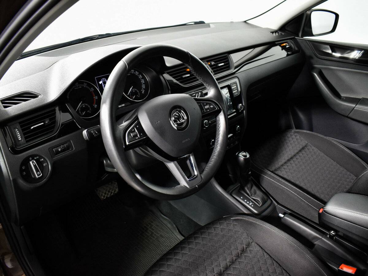 Skoda Rapid б/у, 2018, Автоматическая. Фото: #8