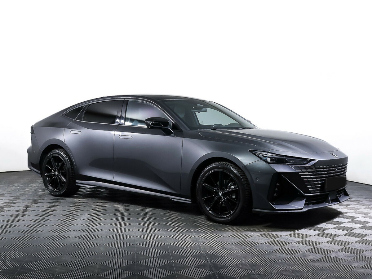 Чанган УНИ-В б/у, 2023, Роботизированная. Фото: #2