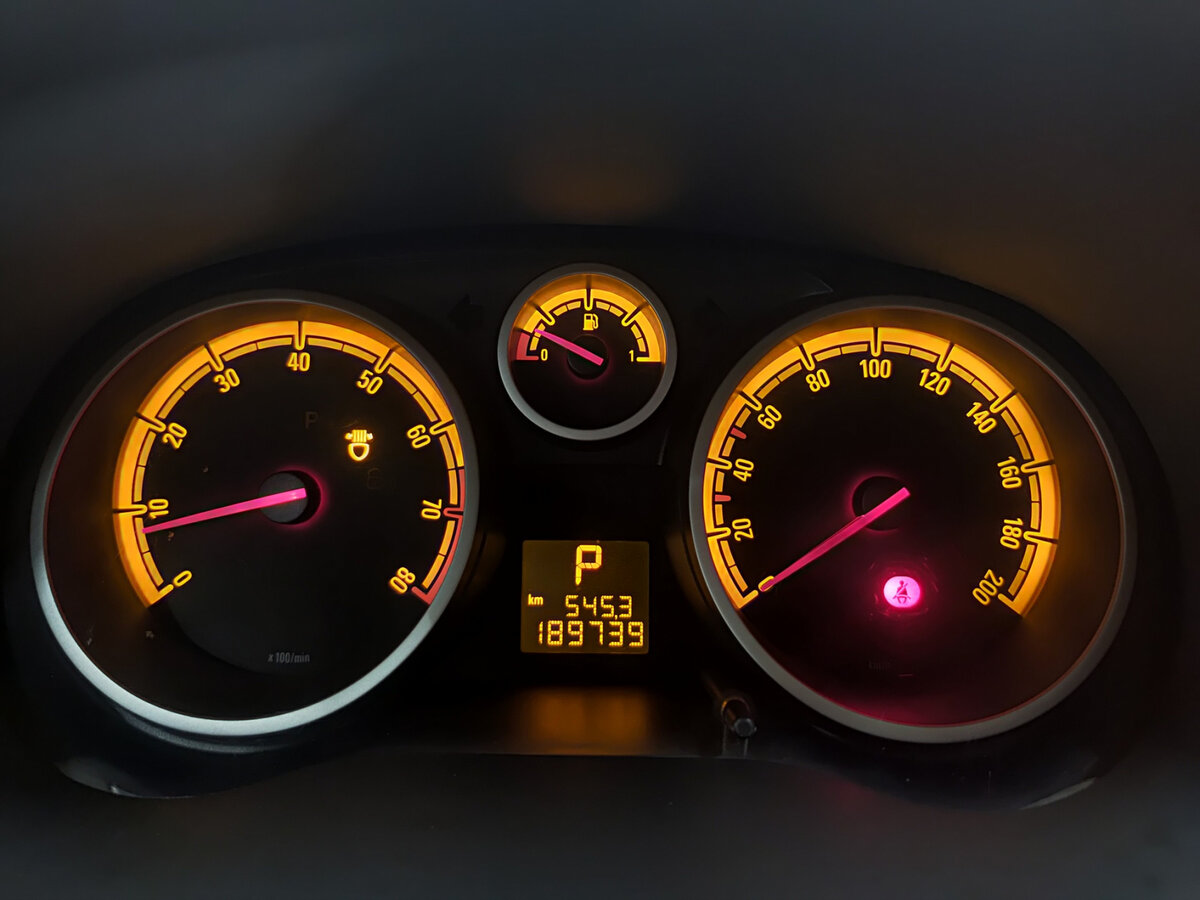 Opel Corsa б/у, 2012, Автоматическая. Фото: #11