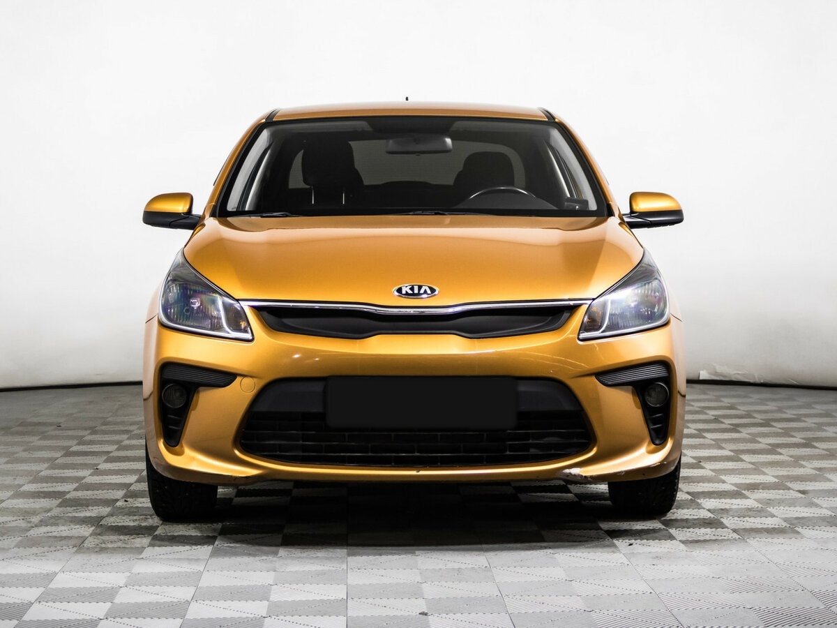Kia Rio б/у, 2017, Автоматическая. Фото: #1