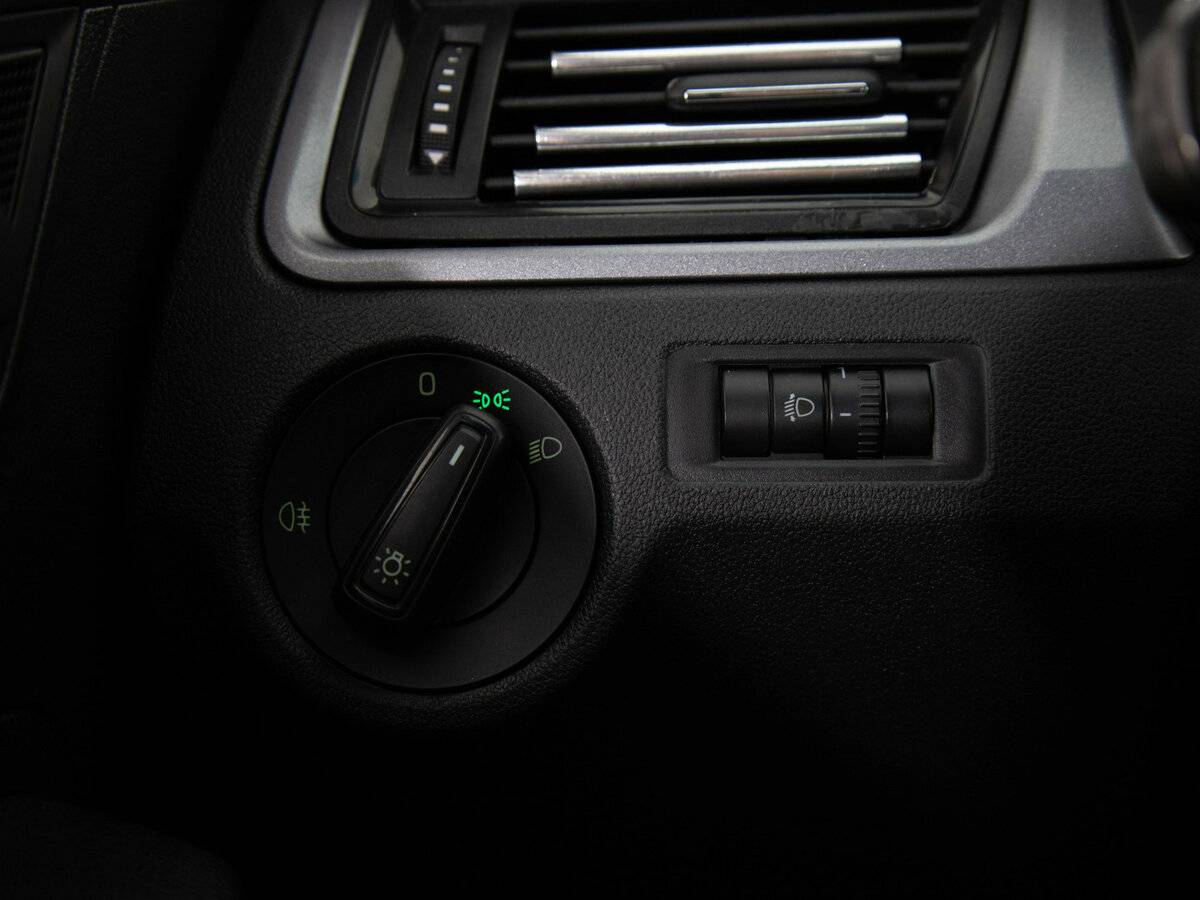 Skoda Rapid б/у, 2019, Автоматическая. Фото: #12