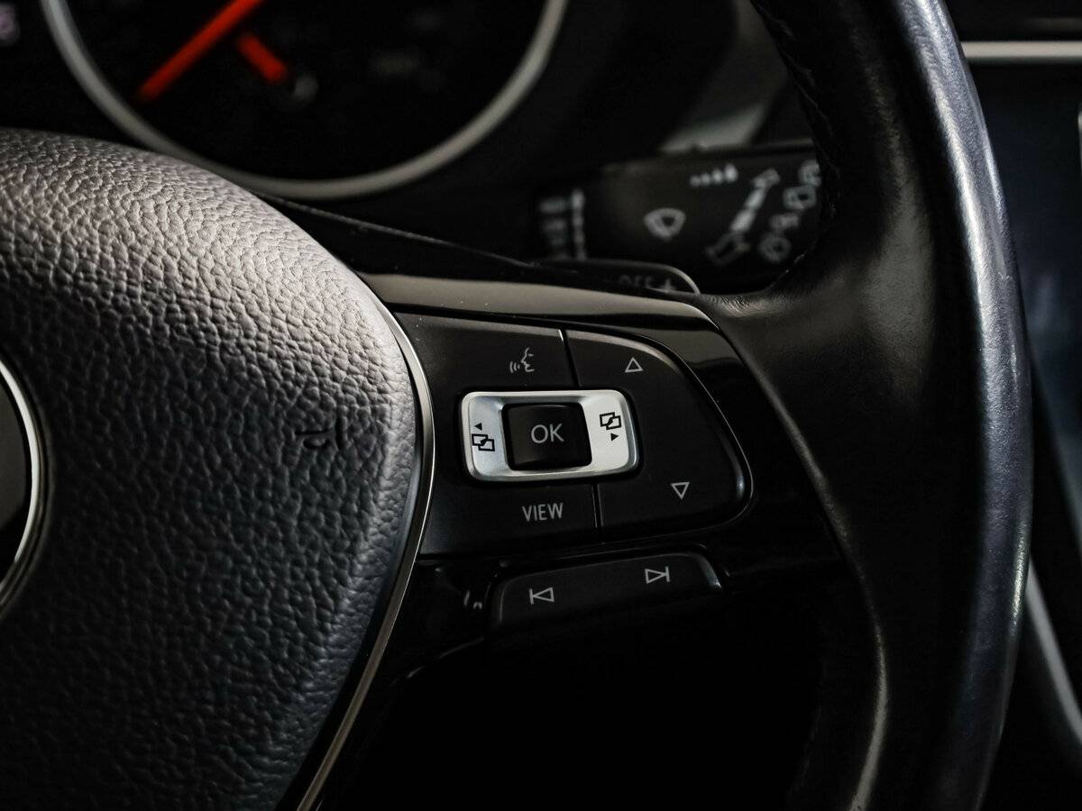 Фольксваген Тигуан б/у, 2020, Роботизированная. Фото: #12