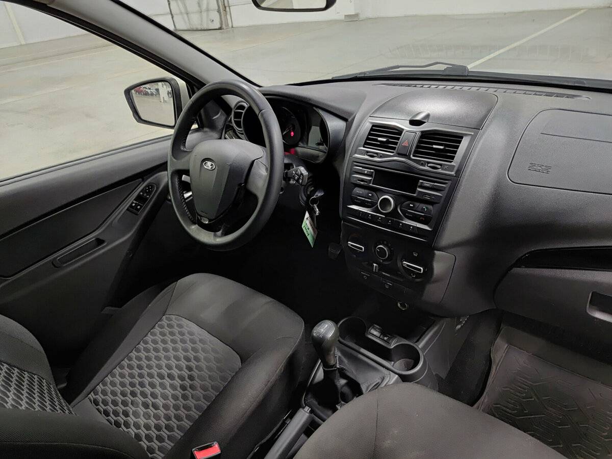 Lada (ВАЗ) Granta б/у, 2020, Механическая. Фото: #10