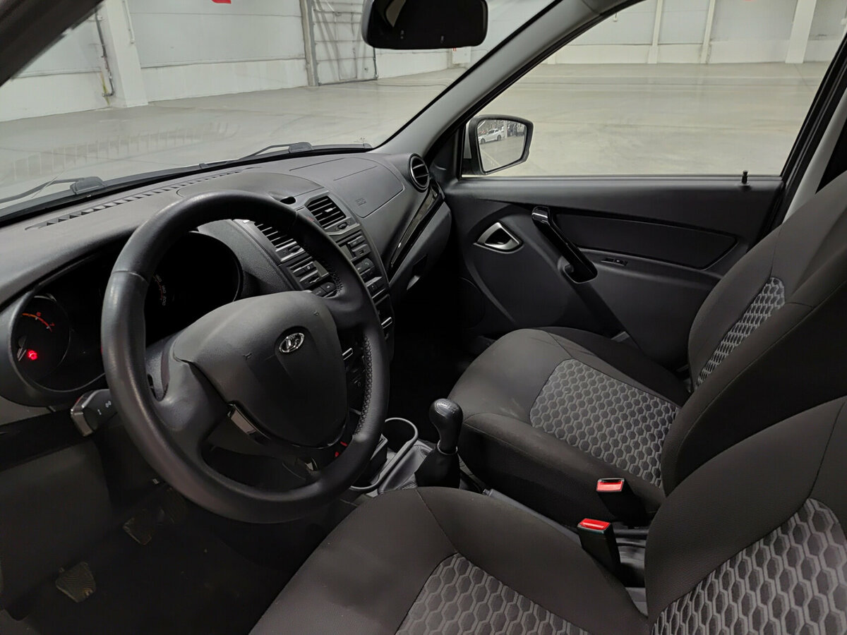 Lada (ВАЗ) Granta б/у, 2020, Механическая. Фото: #15