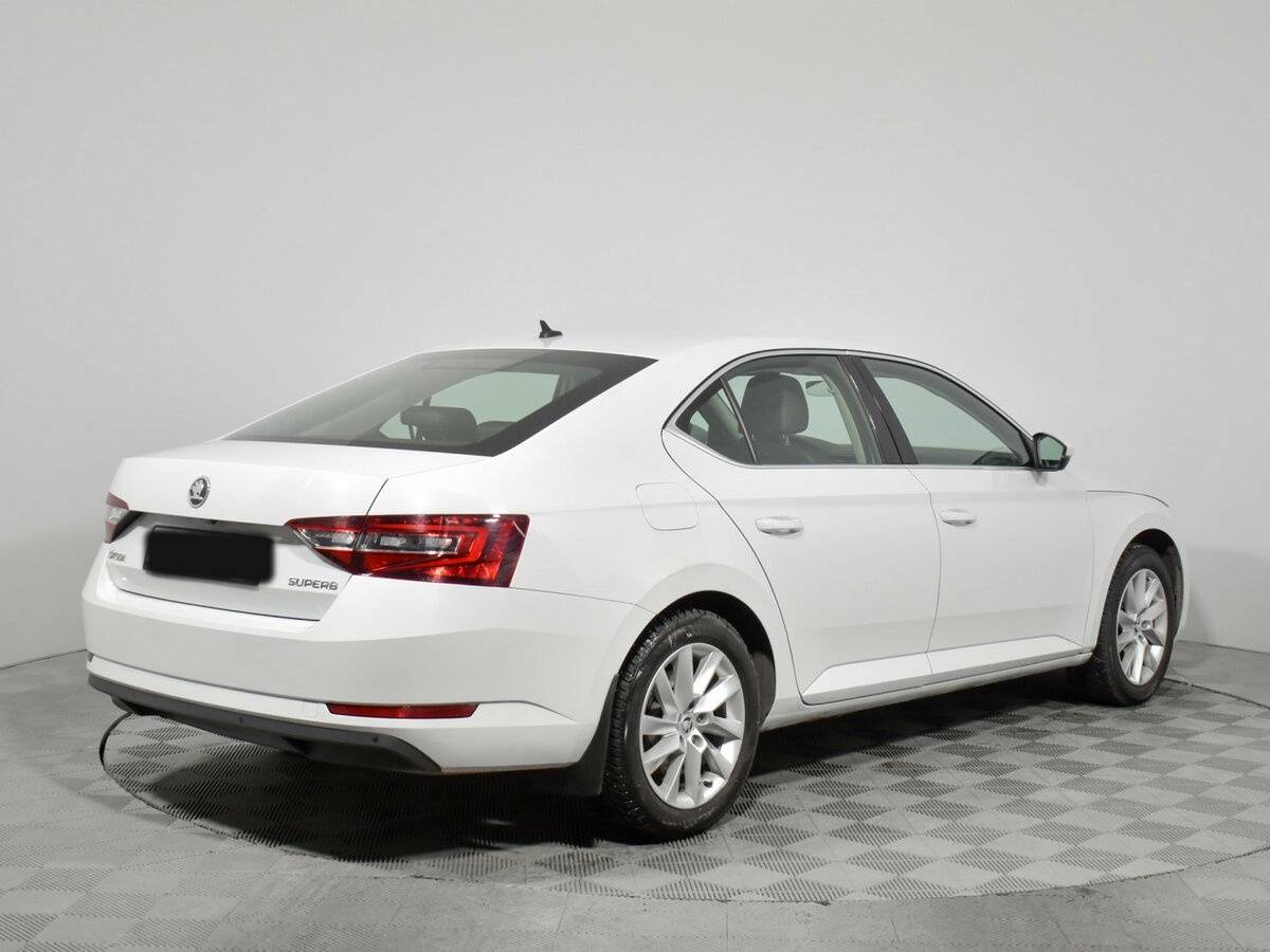 Skoda Superb б/у, 2018, Роботизированная. Фото: #3