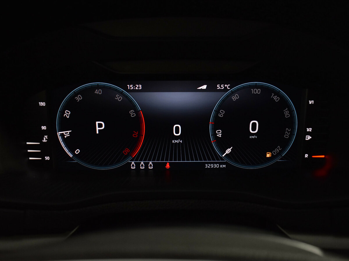 Skoda Karoq б/у, 2021, Автоматическая. Фото: #21