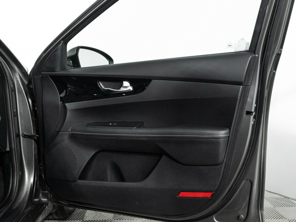 Kia Cerato б/у, 2020, Автоматическая. Фото: #25