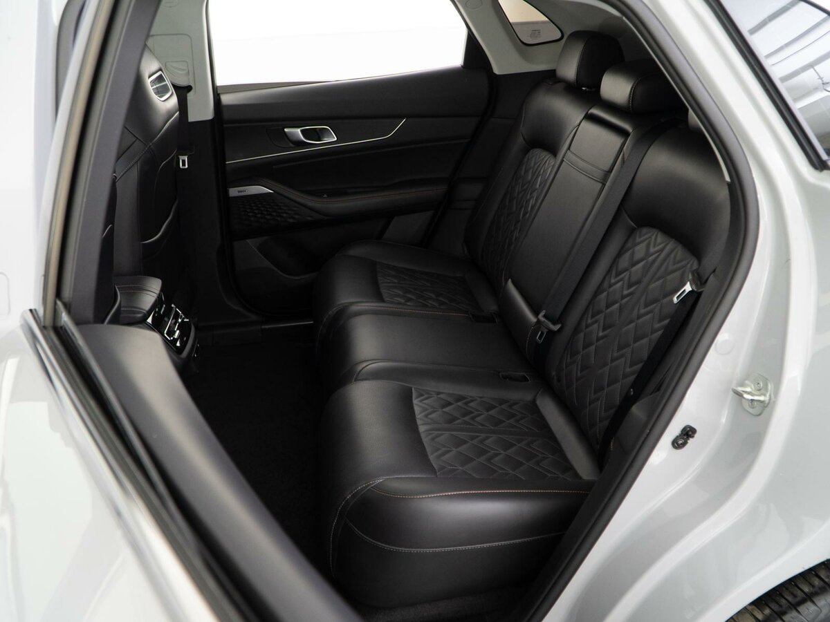 Чанган УНИ-К б/у, 2023, Автоматическая. Фото: #7