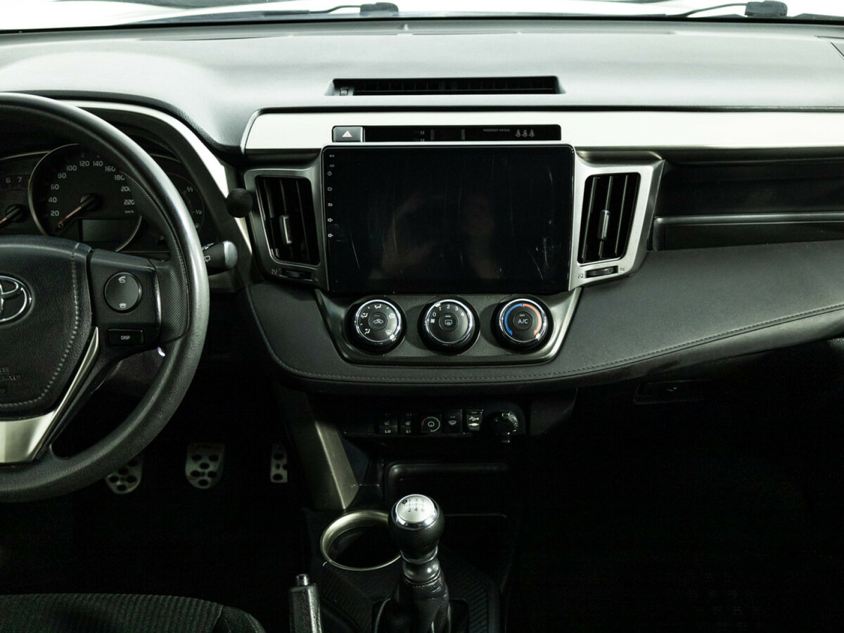 Toyota RAV4 б/у, 2014, Механическая. Фото: #11