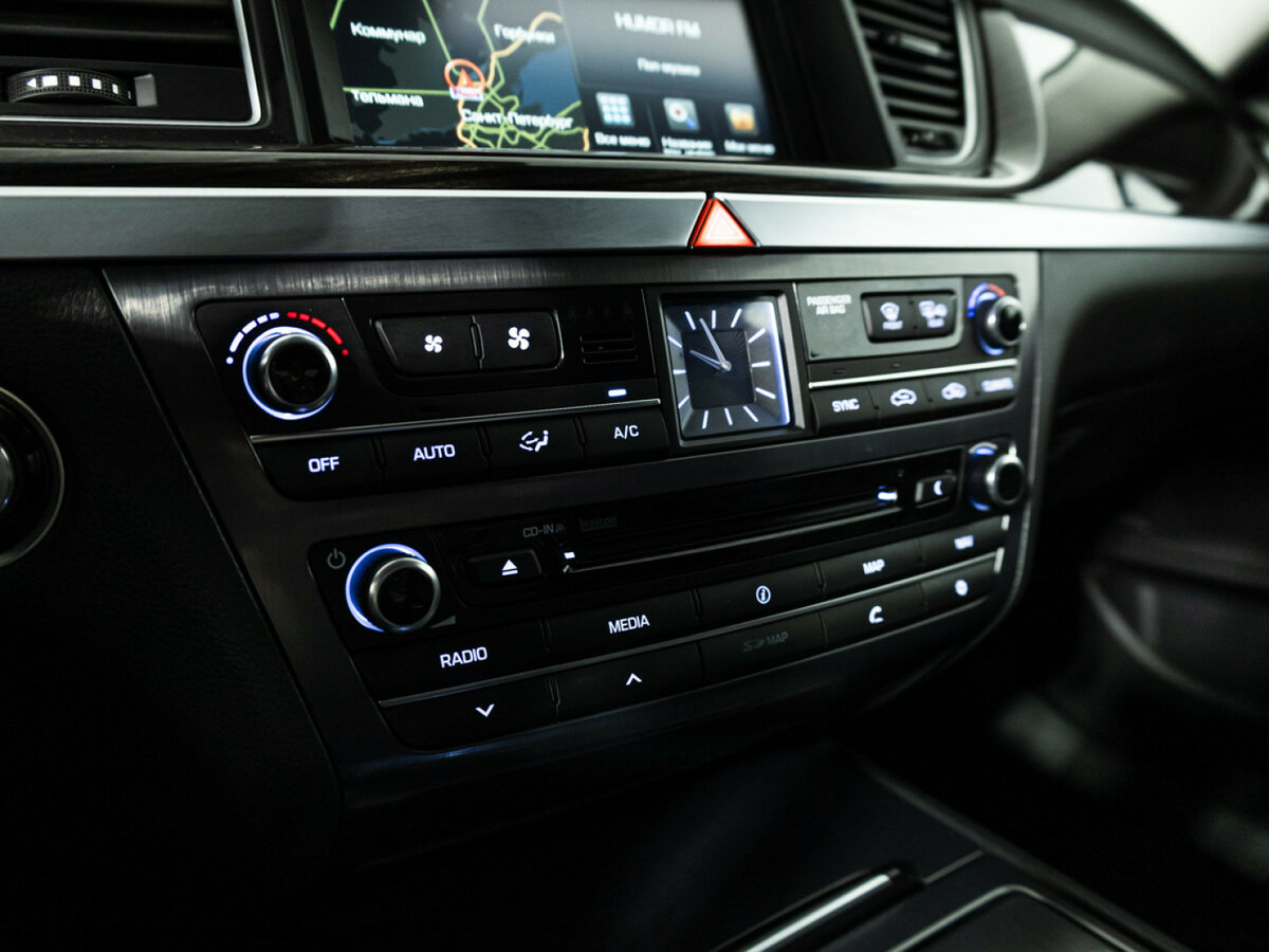 Hyundai Genesis б/у, 2015, Автоматическая. Фото: #20