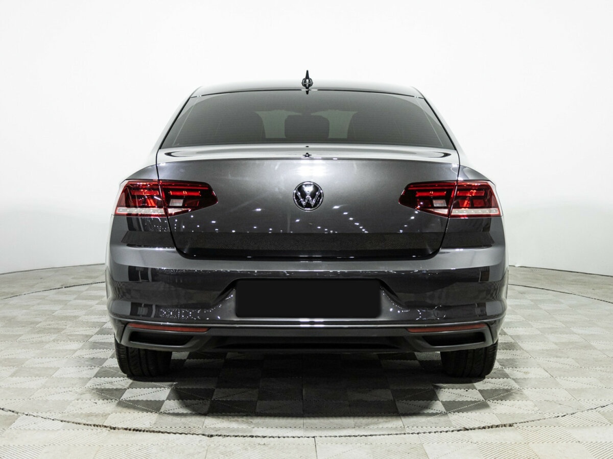 Volkswagen Passat б/у, 2021, Роботизированная. Фото: #5