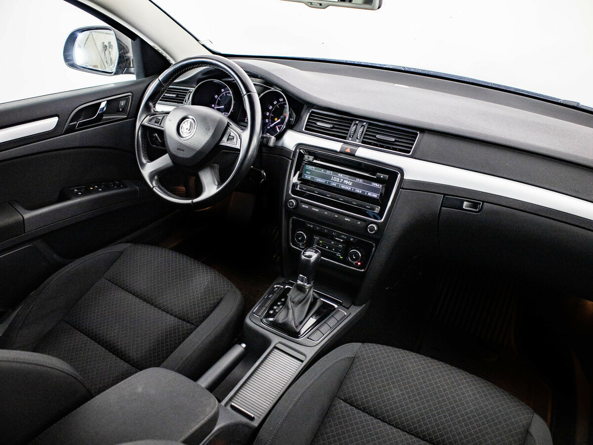 Skoda Superb б/у, 2014, Роботизированная. Фото: #10