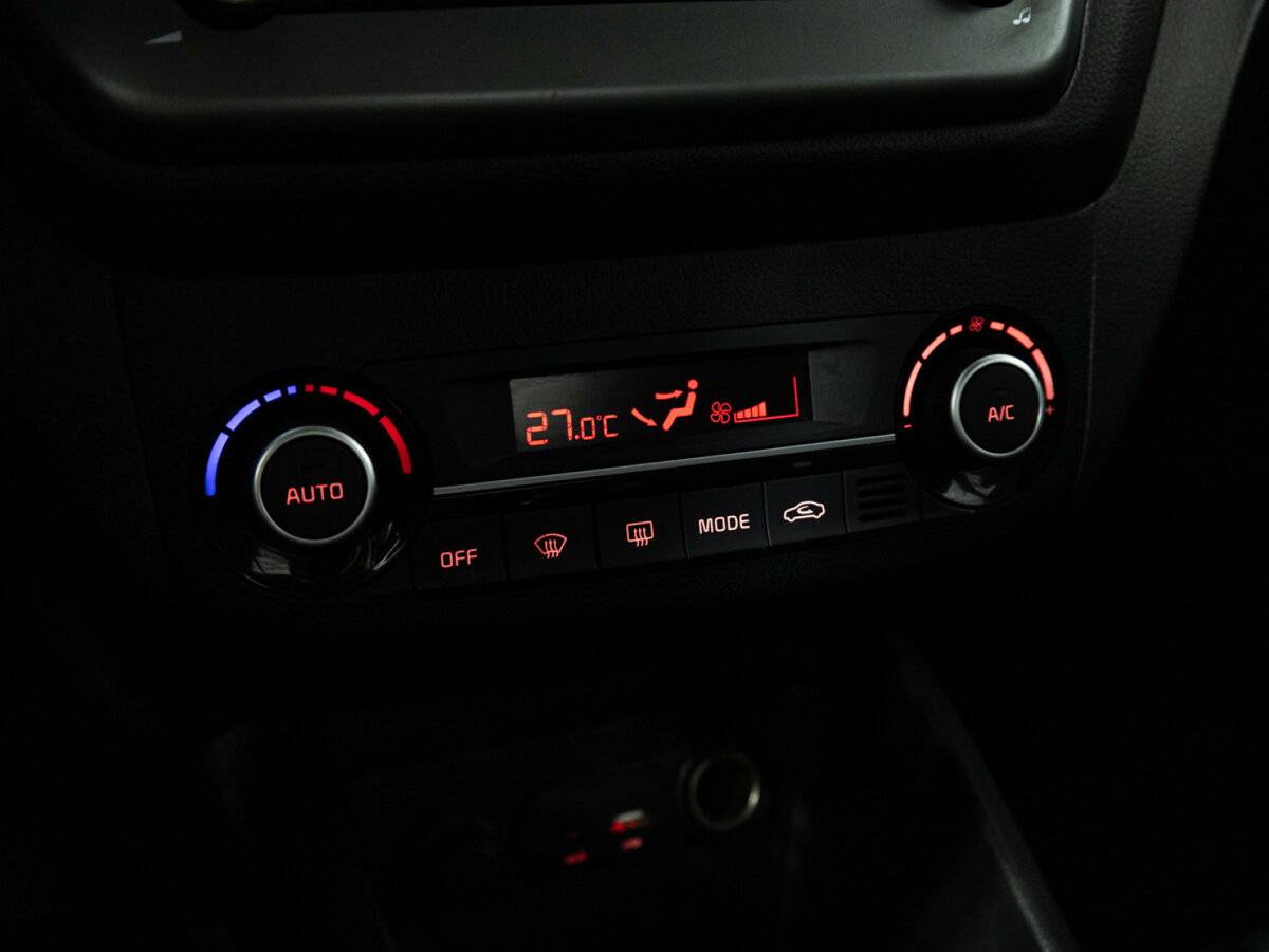 Kia Rio б/у, 2016, Механическая. Фото: #14