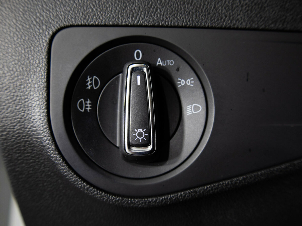 Volkswagen Tiguan б/у, 2018, Роботизированная. Фото: #16