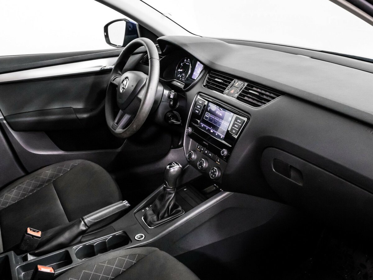 Skoda Octavia б/у, 2017, Автоматическая. Фото: #6