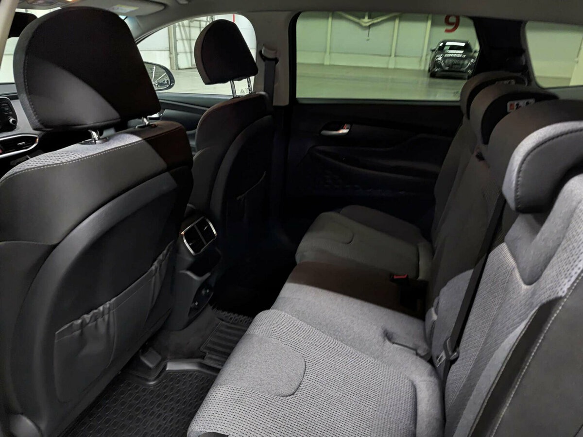 Hyundai Santa Fe б/у, 2019, Автоматическая. Фото: #11