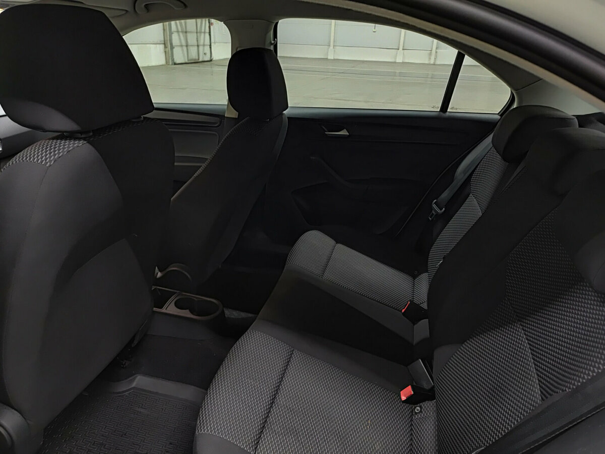 Volkswagen Polo б/у, 2021, Автоматическая. Фото: #11