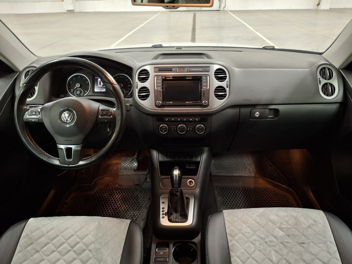 Фольксваген Тигуан б/у, 2016, Автоматическая. Фото: #13