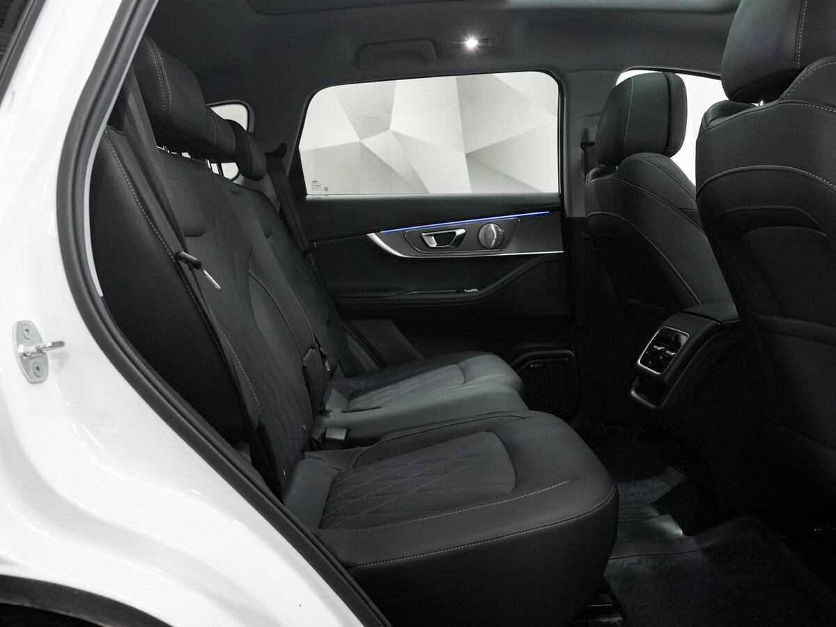 Chery Tiggo 8 Pro Max б/у, 2023, Роботизированная. Фото: #15