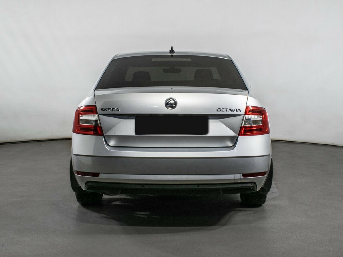 Шкода Октавия б/у, 2018, Роботизированная. Фото: #5