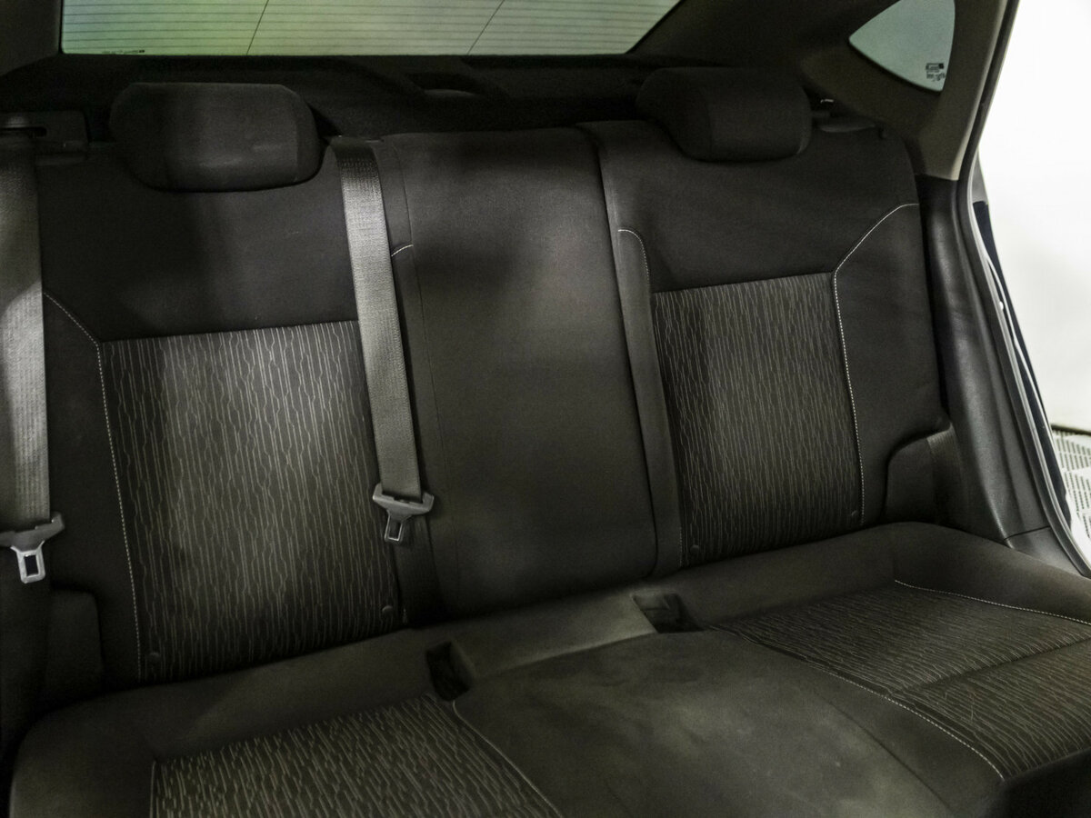 Opel Astra б/у, 2013, Механическая. Фото: #11