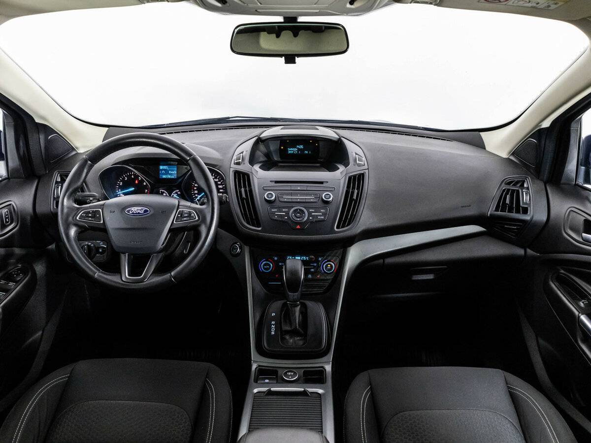 Ford Kuga б/у, 2017, Автоматическая. Фото: #7