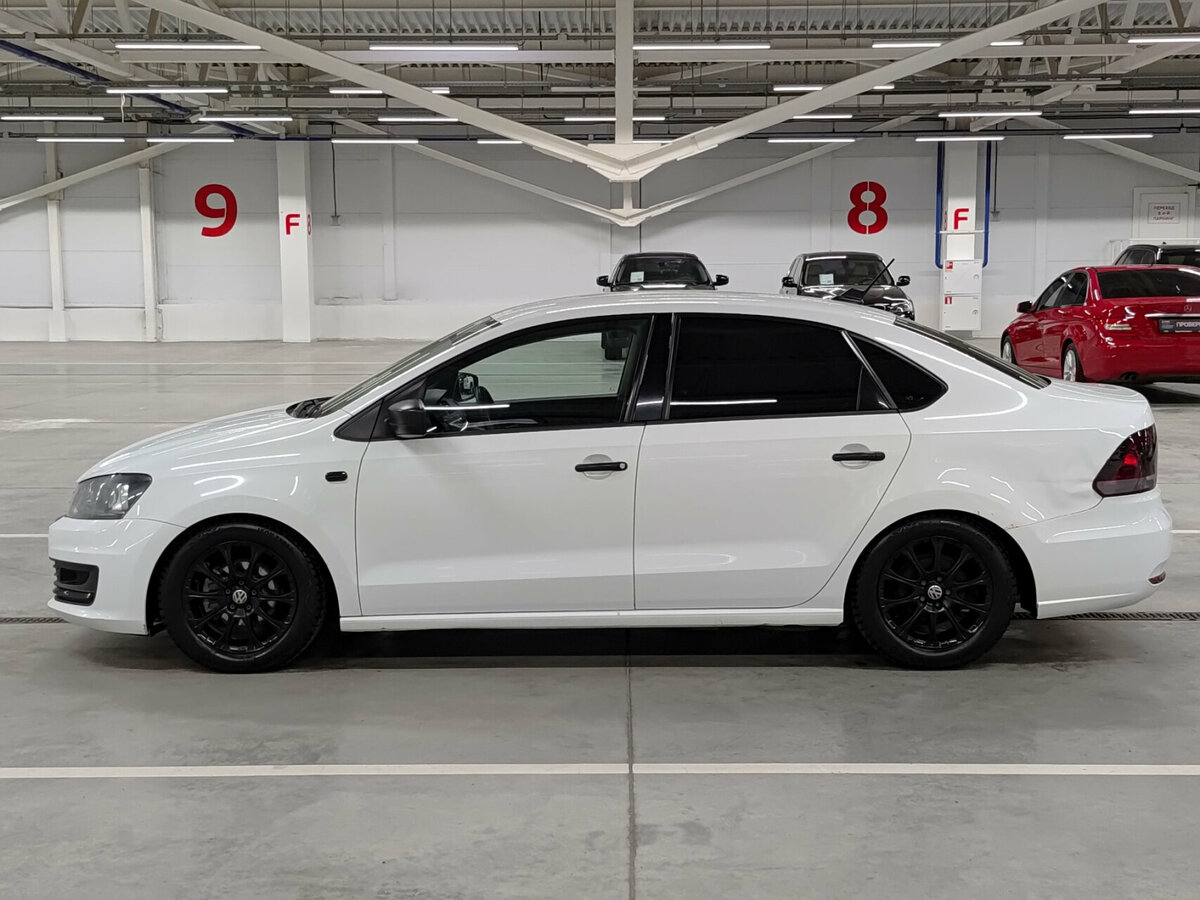 Volkswagen Polo б/у, 2017, Механическая. Фото: #7