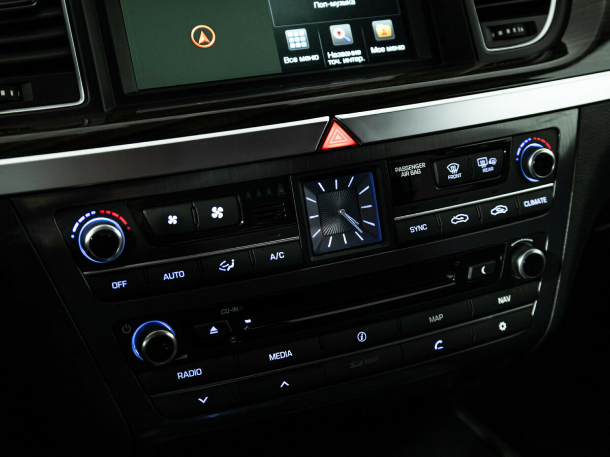 Hyundai Genesis б/у, 2015, Автоматическая. Фото: #13