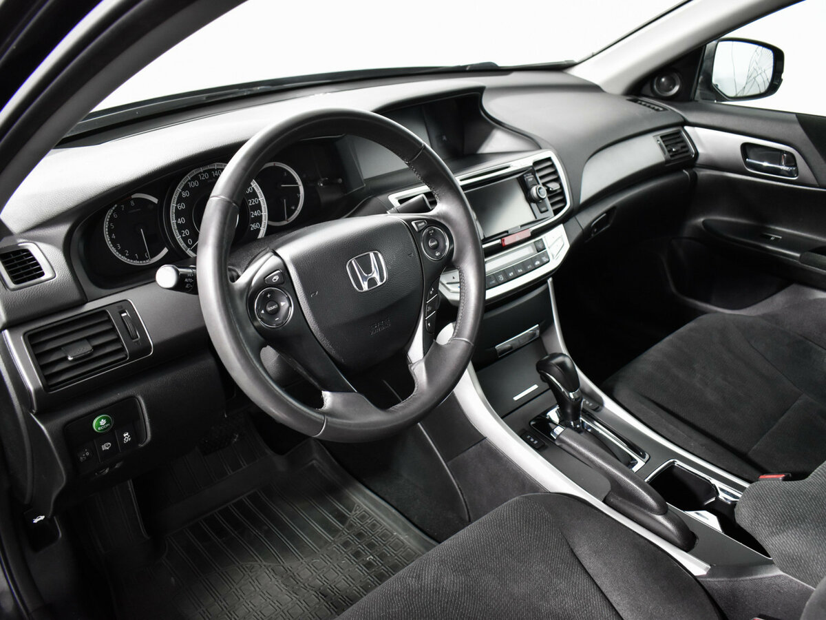 Honda Accord б/у, 2013, Автоматическая. Фото: #7