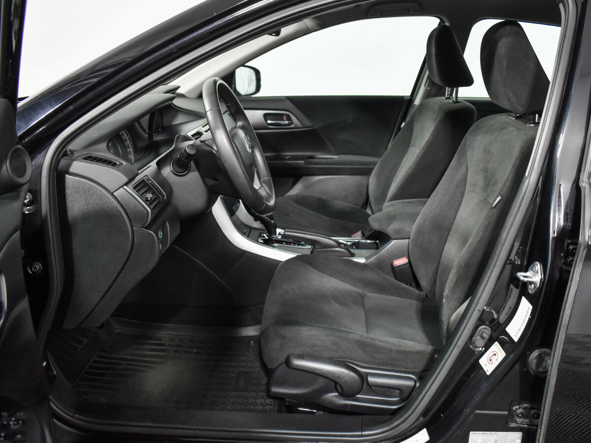 Honda Accord б/у, 2013, Автоматическая. Фото: #8