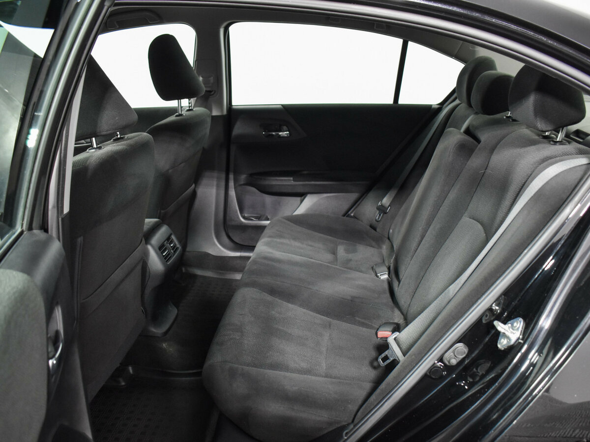 Honda Accord б/у, 2013, Автоматическая. Фото: #9