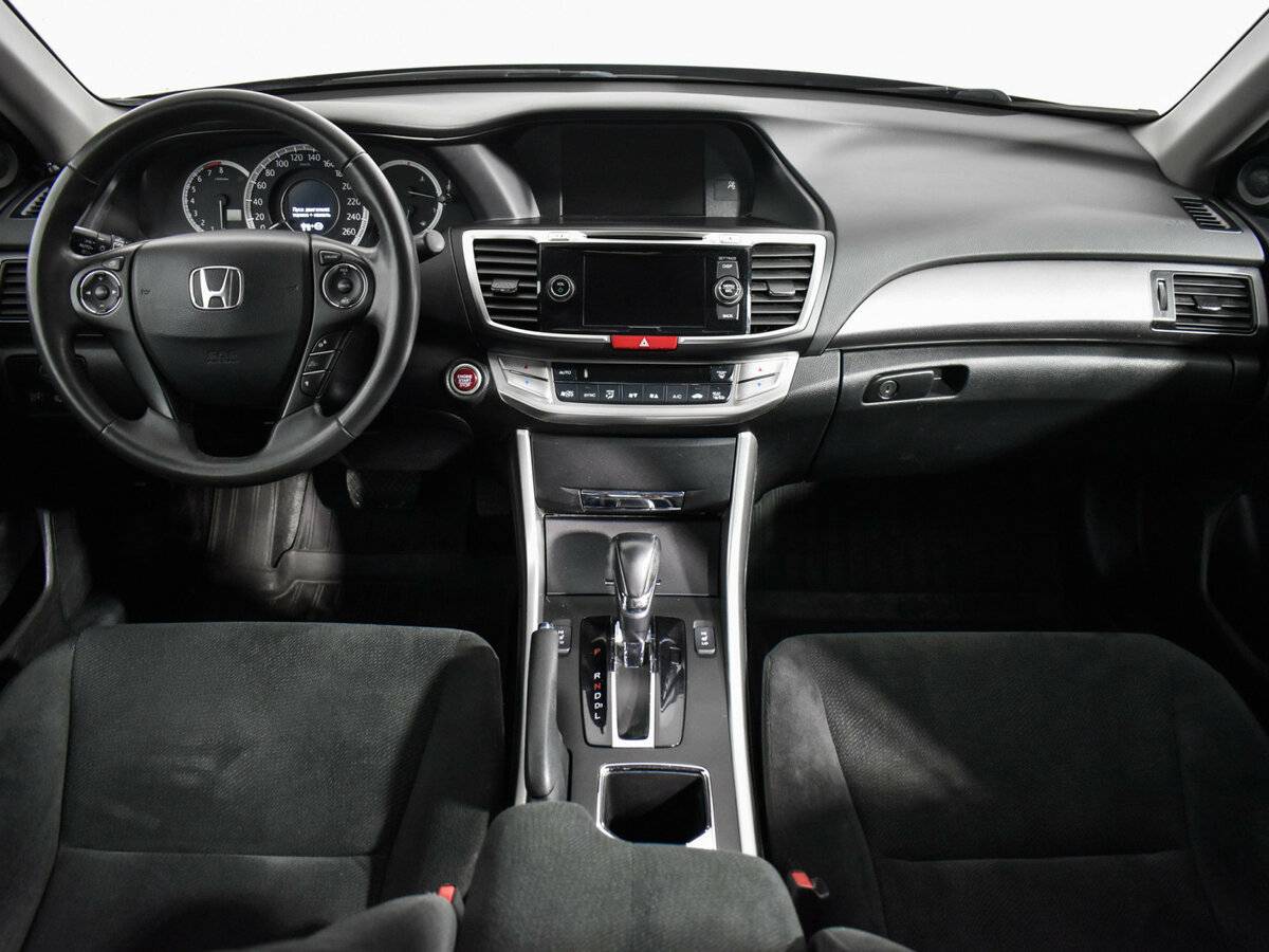 Honda Accord б/у, 2013, Автоматическая. Фото: #11