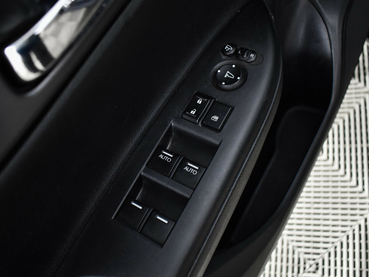 Honda Accord б/у, 2013, Автоматическая. Фото: #14