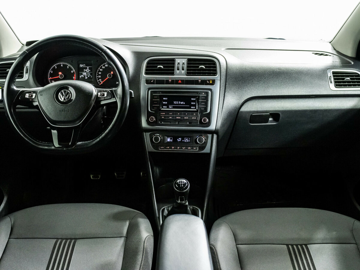 Volkswagen Polo б/у, 2016, Механическая. Фото: #11