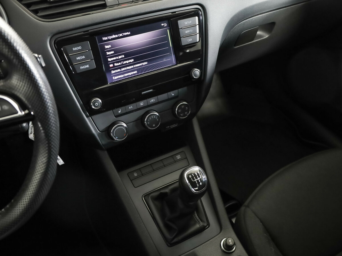 Skoda Octavia б/у, 2019, Механическая. Фото: #16