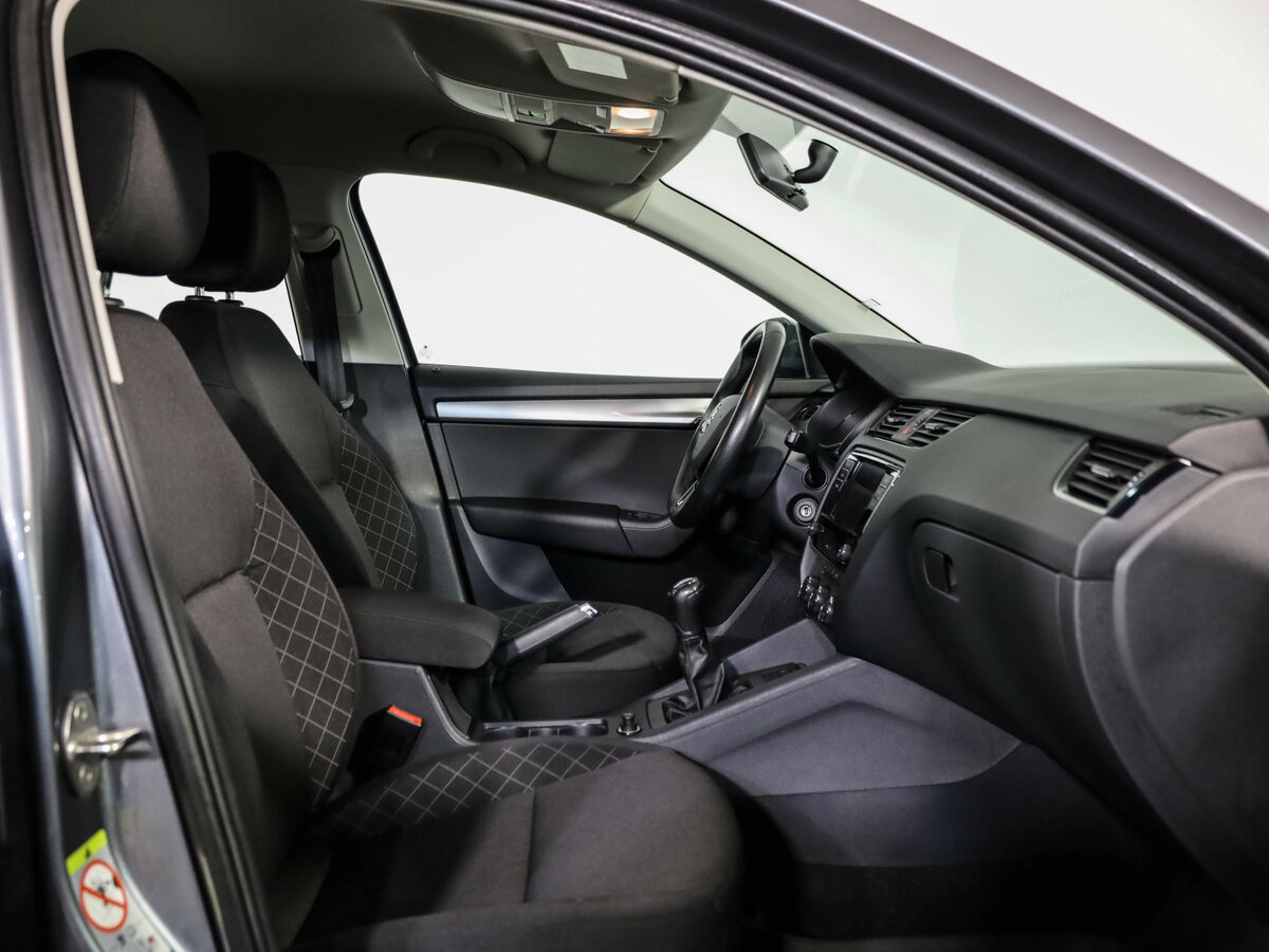 Skoda Octavia б/у, 2019, Механическая. Фото: #21