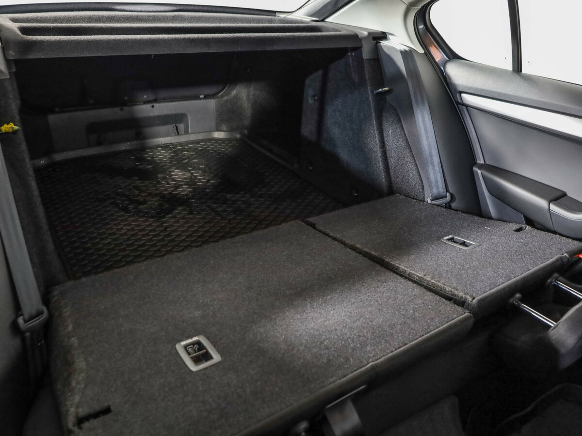 Skoda Octavia б/у, 2019, Механическая. Фото: #24