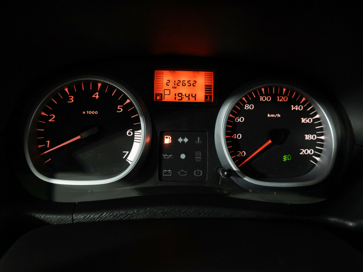 Renault Duster б/у, 2014, Автоматическая. Фото: #11