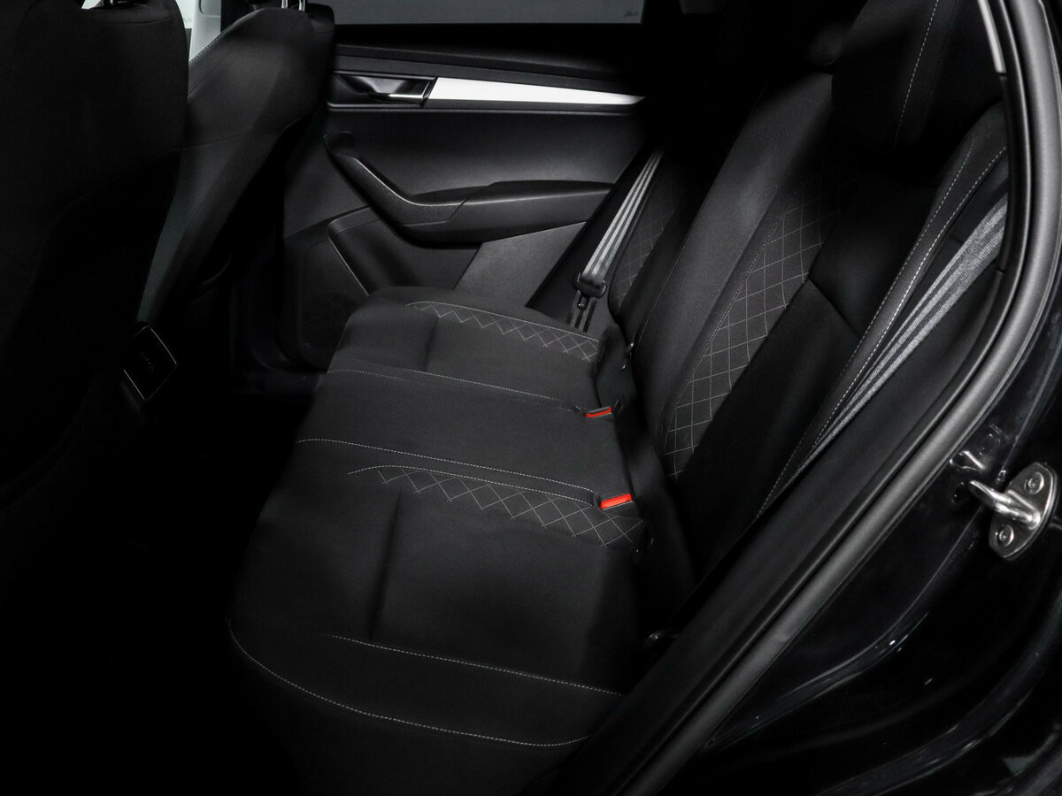 Skoda Karoq б/у, 2021, Роботизированная. Фото: #9