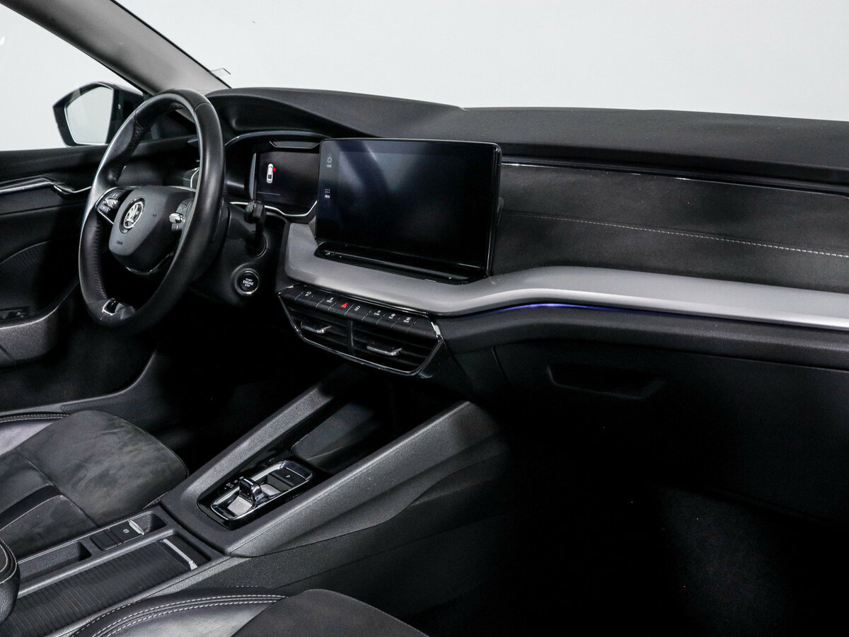 Skoda Octavia б/у, 2020, Автоматическая. Фото: #6