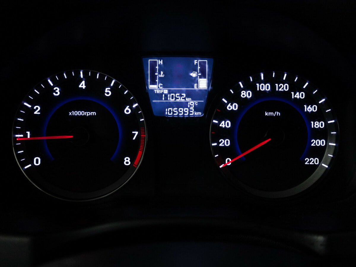 Hyundai Solaris б/у, 2015, Механическая. Фото: #10