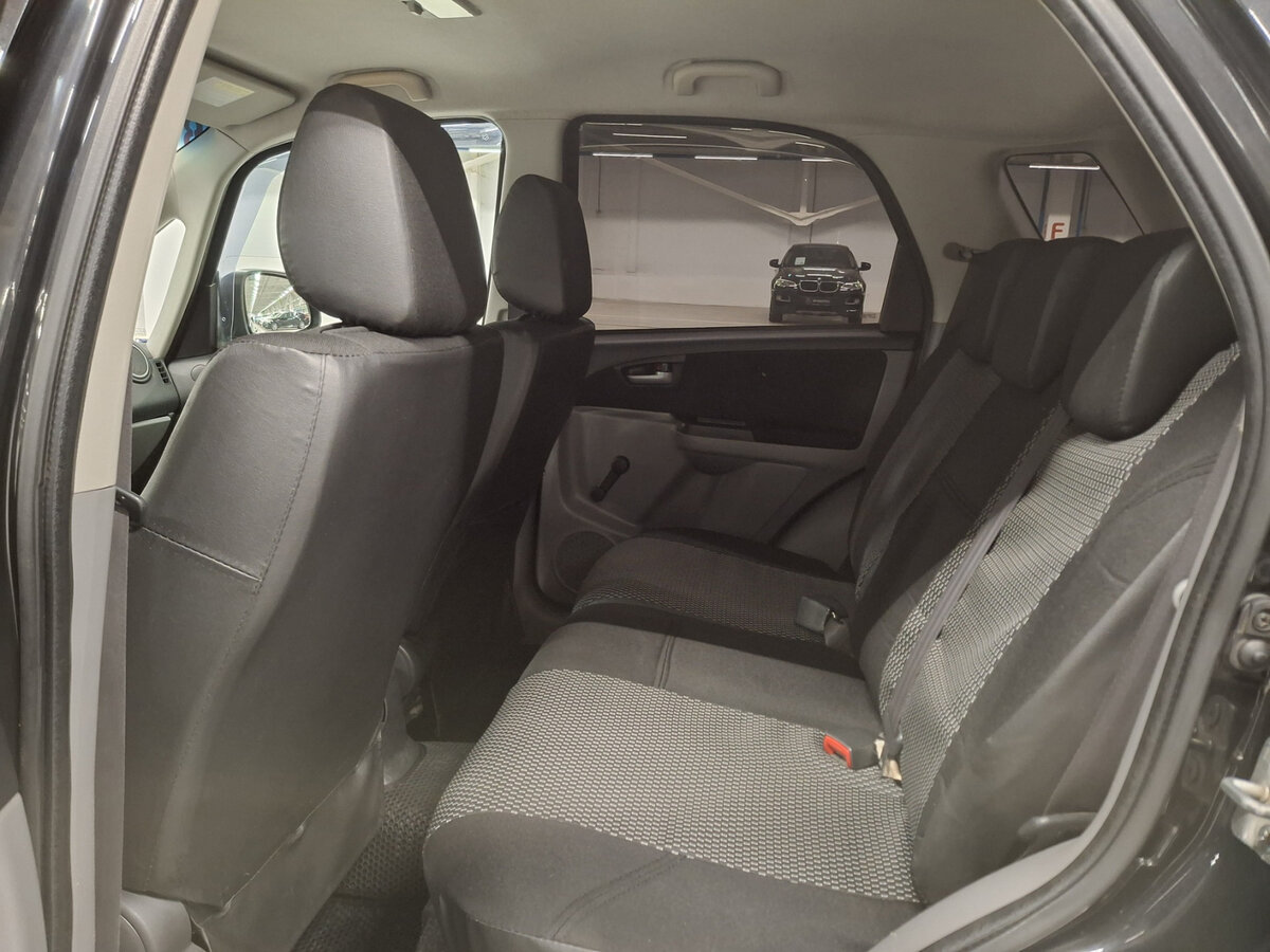 Suzuki SX4 б/у, 2012, Механическая. Фото: #11