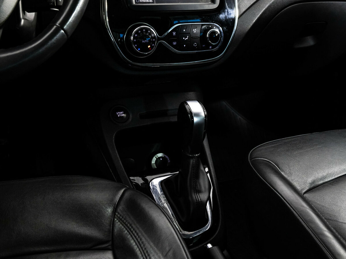 Рено Каптюр б/у, 2017, Автоматическая. Фото: #9