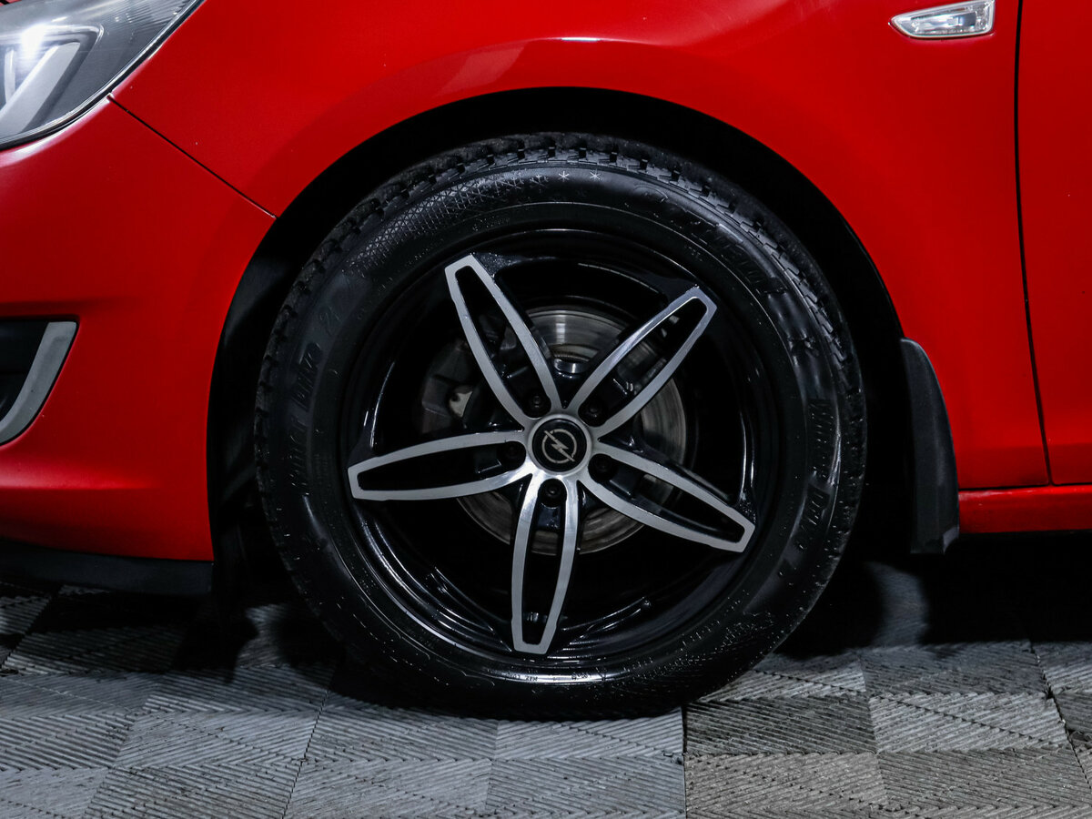 Opel Astra б/у, 2013, Автоматическая. Фото: #12