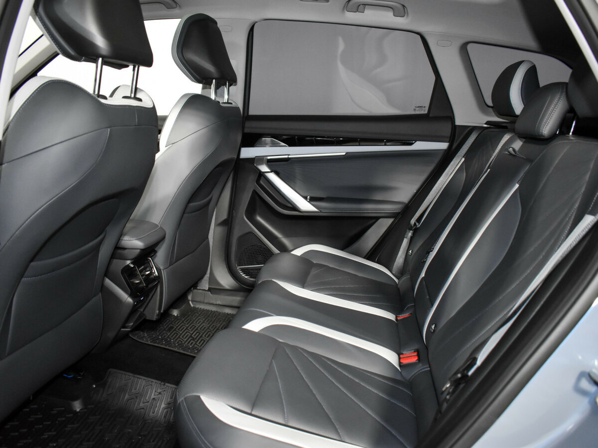 Geely Atlas б/у, 2024, Автоматическая. Фото: #10