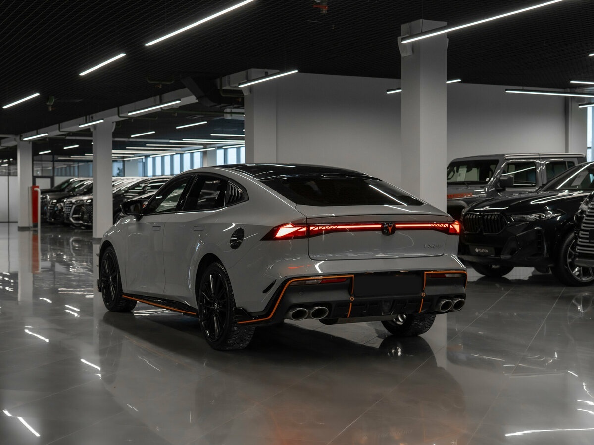 Чанган УНИ-В б/у, 2023, Роботизированная. Фото: #3